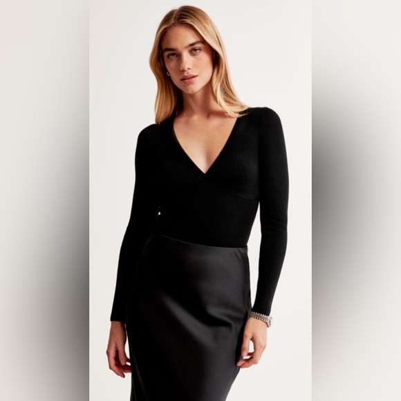 BNWT Never Worn Abercrombie & Fitch Body Suit - Picture 2 of 9